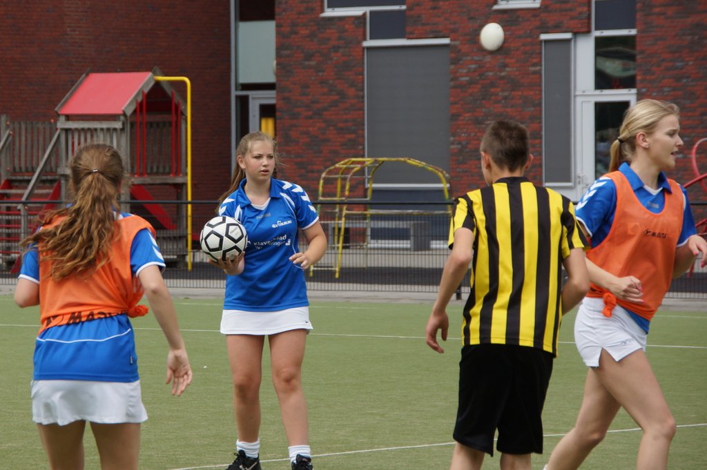 Korfbal B4  24 mei-006.JPG